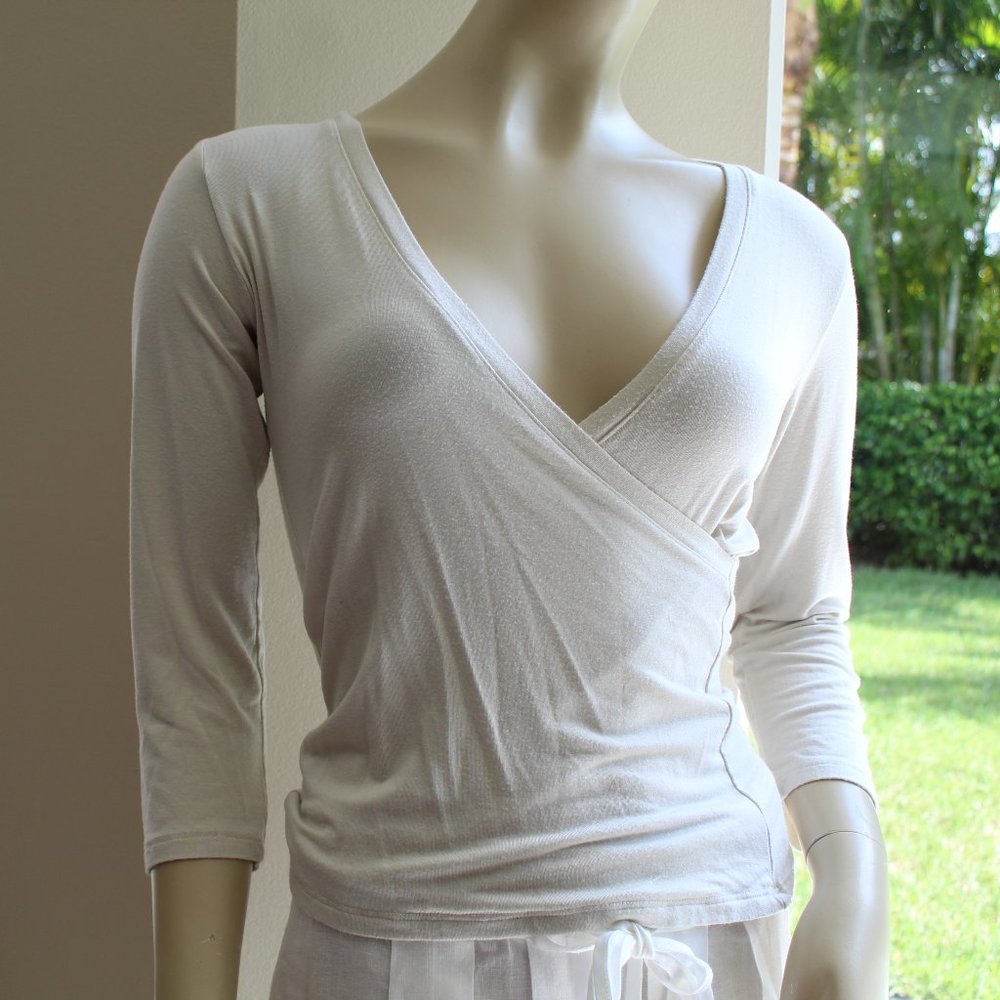 Sense cross-body tan shirt